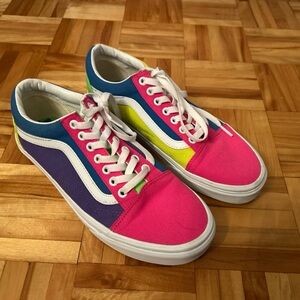 Vans Colorful Low-Top Sneakers